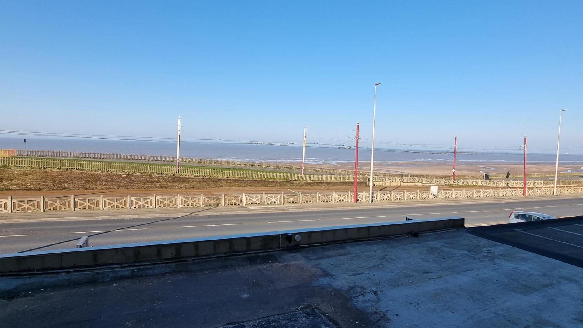 Granada Apartments Queen'S Promenade Blackpool Ngoại thất bức ảnh